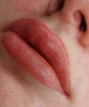 Коррекция перманентного макияжа губ